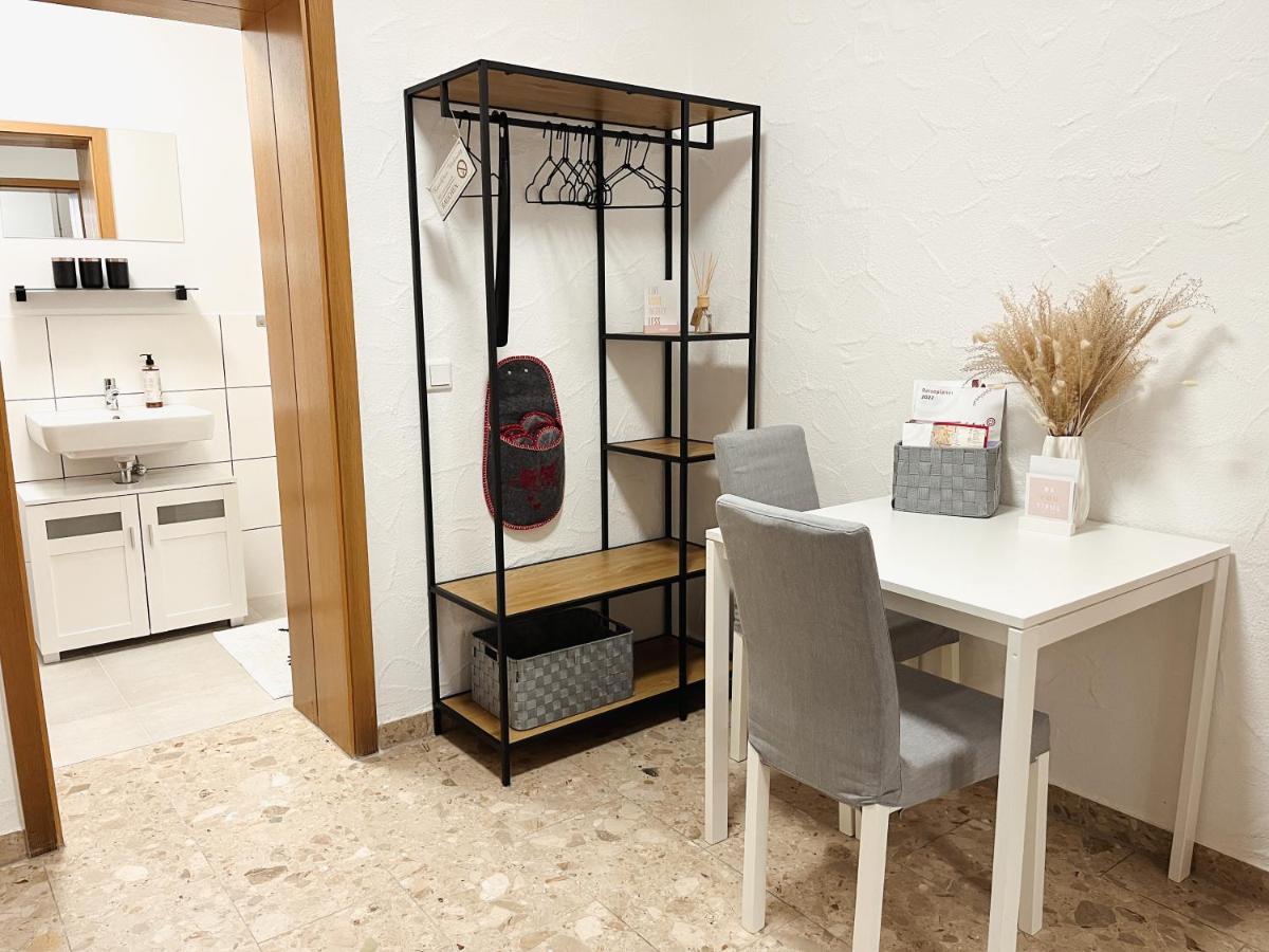 Bohnapartments Elisa: Cozy 3-Bedroom with Free Parking Erfurt Exterior photo