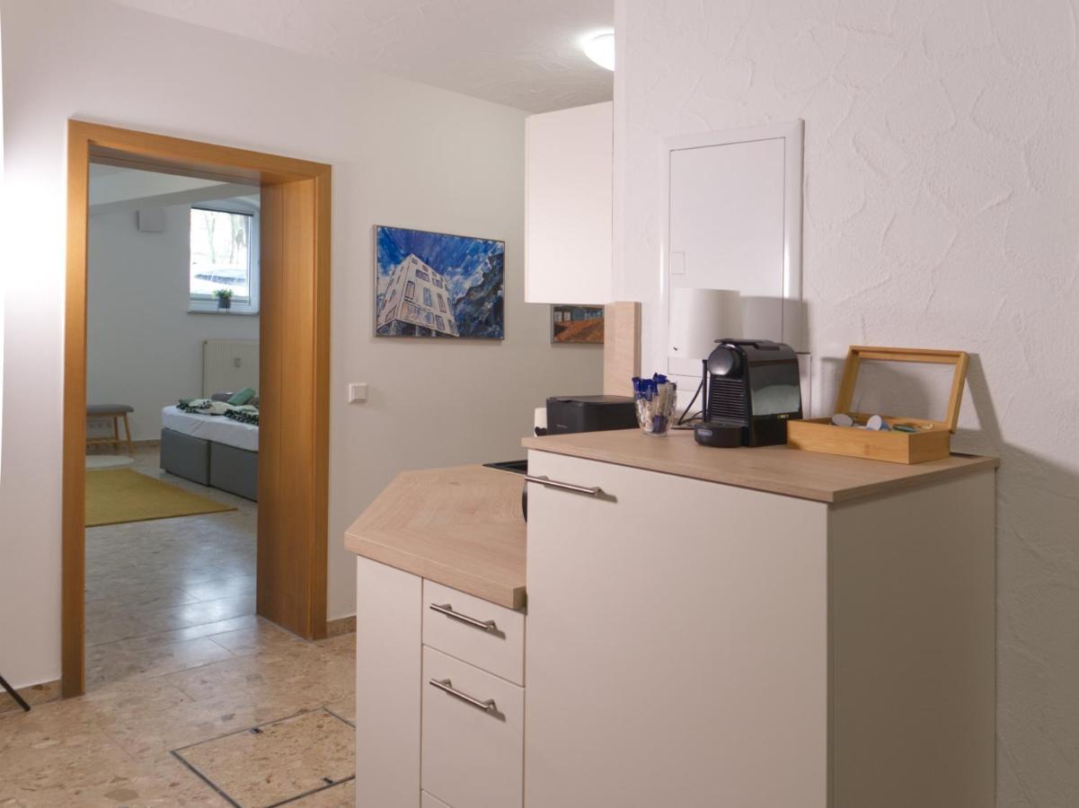 Bohnapartments Elisa: Cozy 3-Bedroom with Free Parking Erfurt Exterior photo