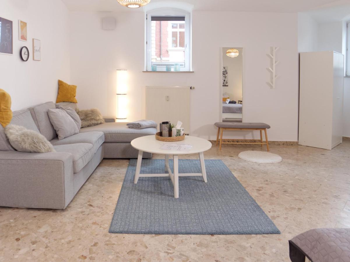 Bohnapartments Elisa: Cozy 3-Bedroom with Free Parking Erfurt Exterior photo
